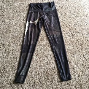 Teeki brand Deer Medicine Yoga pant